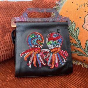 Min & Mon “Manuel Black Leather Crossbody Handbag”